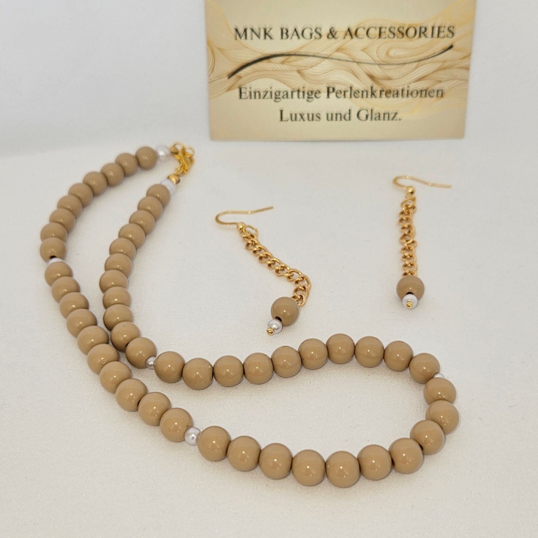 Siena Schmuckset – Elegante Halskette  Ohrringe