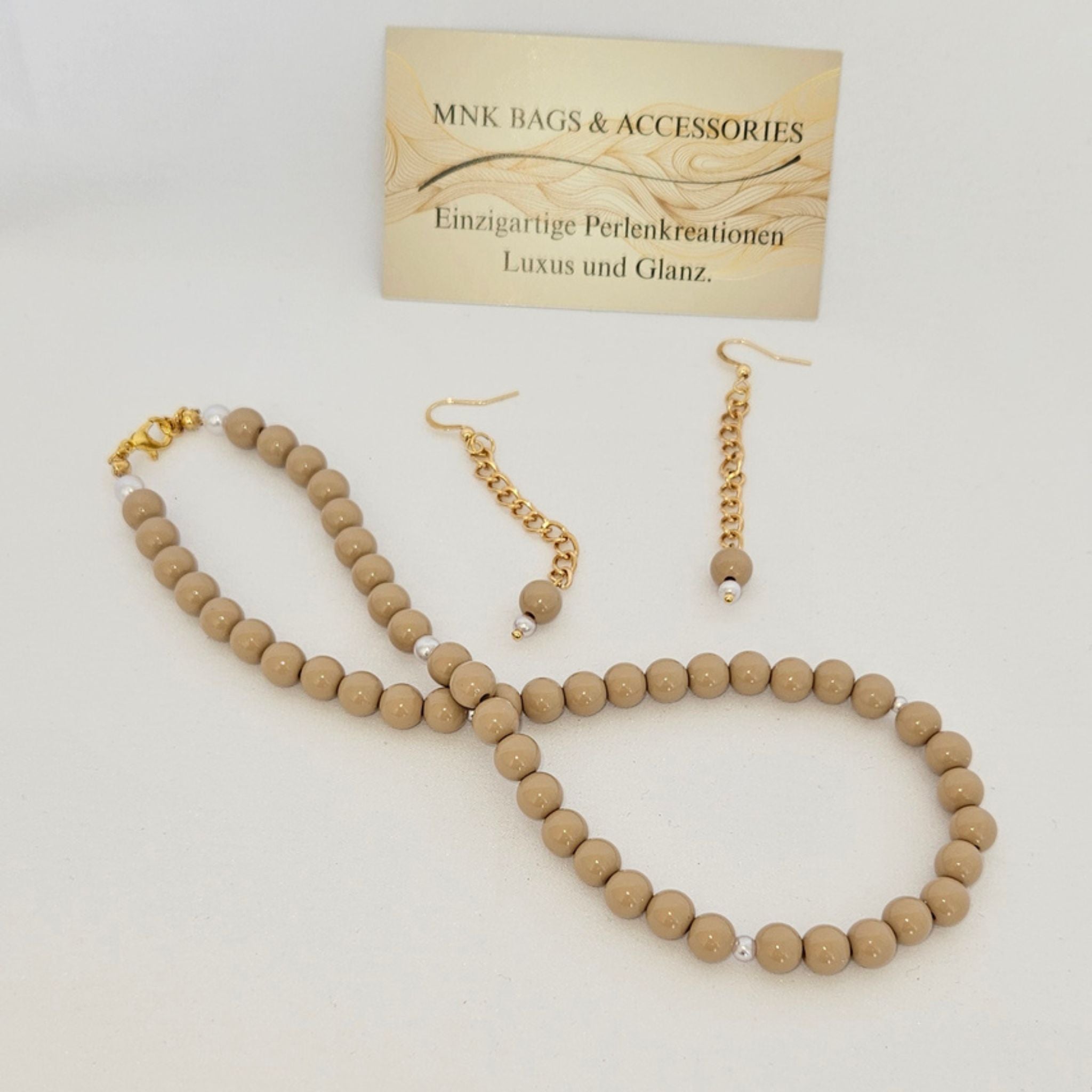 Siena Schmuckset – Elegante Halskette  Ohrringe