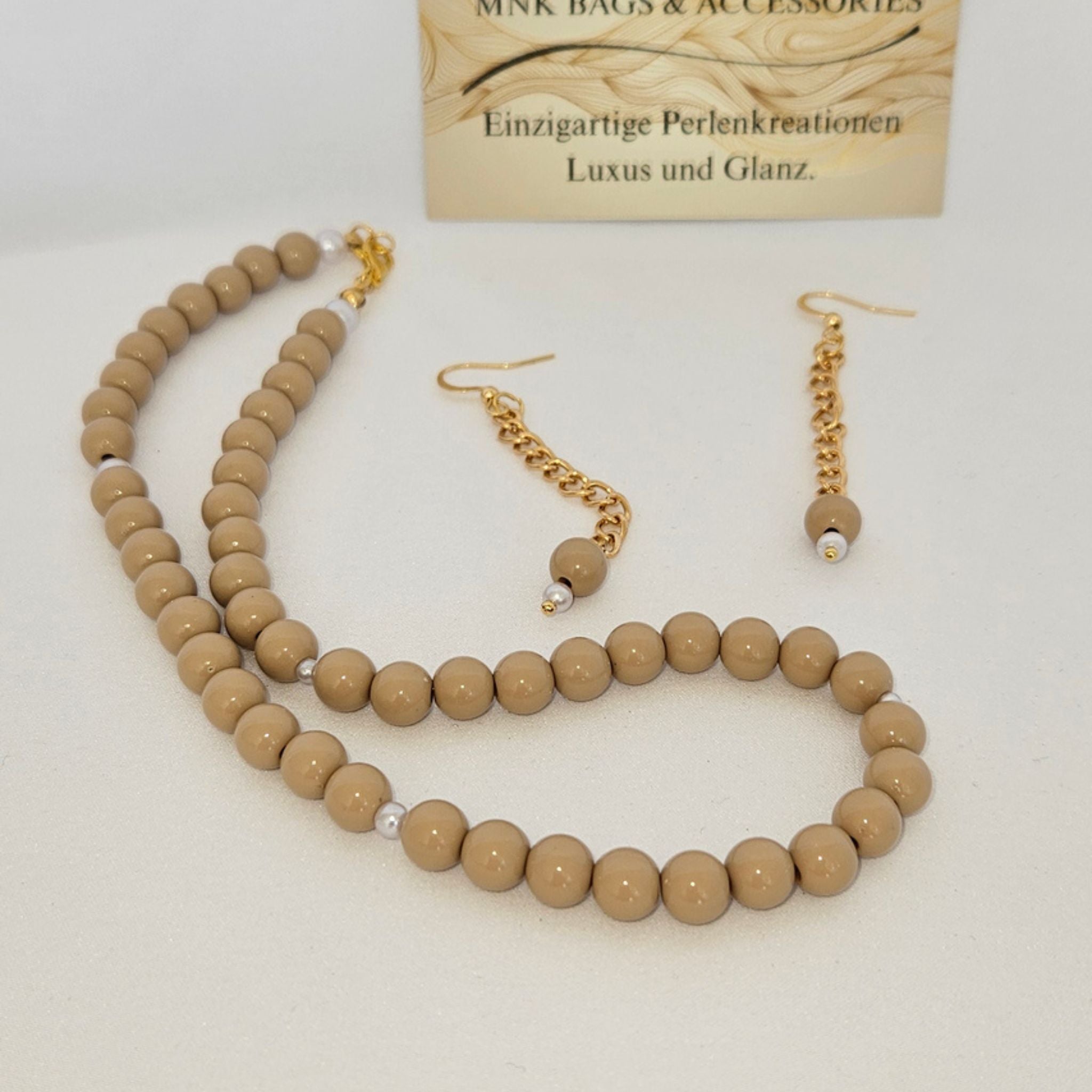 Siena Schmuckset – Elegante Halskette  Ohrringe